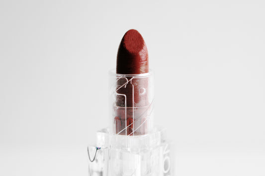 SCULPTED LIPSTICK | NEEL